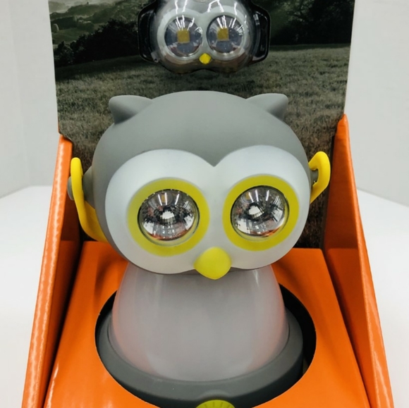 Ozark Trail 2piece Shark LED Lantern & Headlamp - Picture 2 of 2